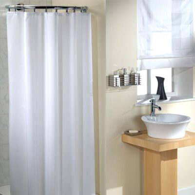 Rideaux de bain en polyester blanc :Transformez votre salle de bain de manière économique et élégante !